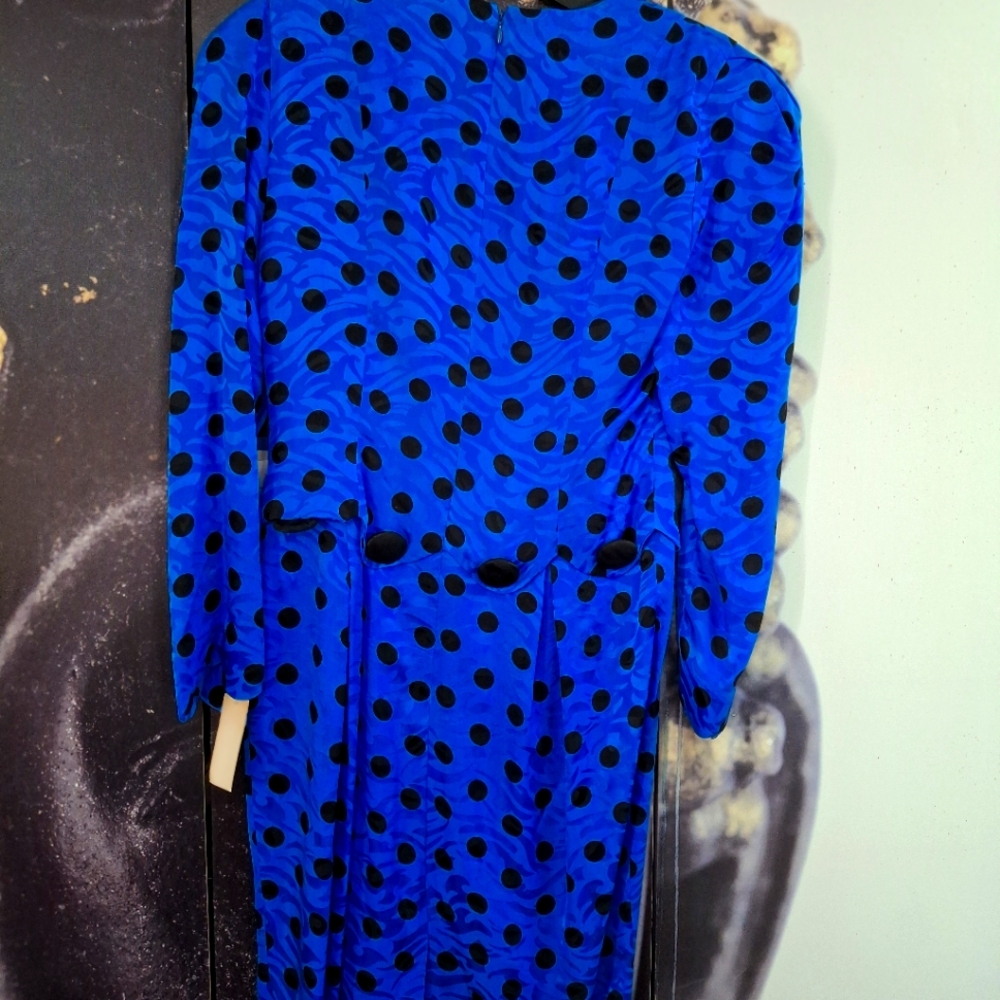 Adriana Pappel 80's vintage navy black 100% silk dress size 6.